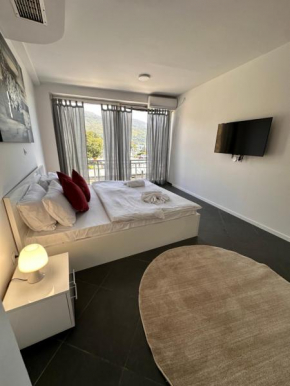 Square Apartments